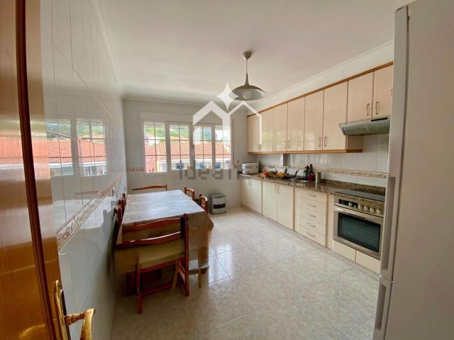 Piso en venta en Bueu, Reis