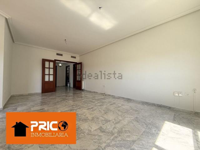 Piso en venta en El Vivero, Cáceres