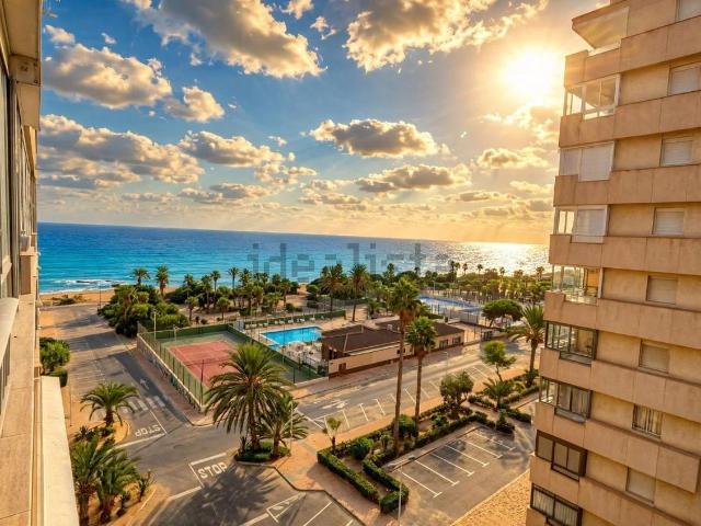 Piso en venta en Cala del Moro, Torrevieja