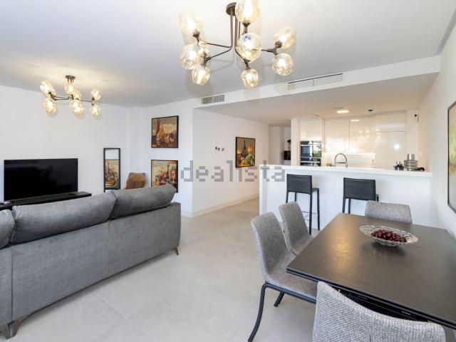 Dúplex en venta en Artola, Costa del Sol Occidental