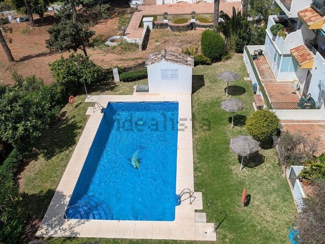 Dúplex en venta en Artola, Costa del Sol Occidental