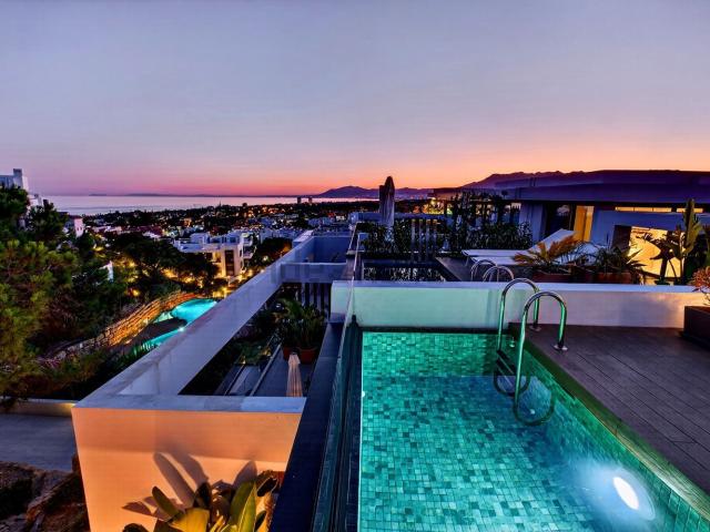 Dúplex en venta en Artola, Costa del Sol Occidental