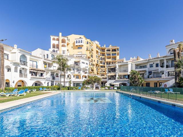 Dúplex en venta en Artola, Costa del Sol Occidental