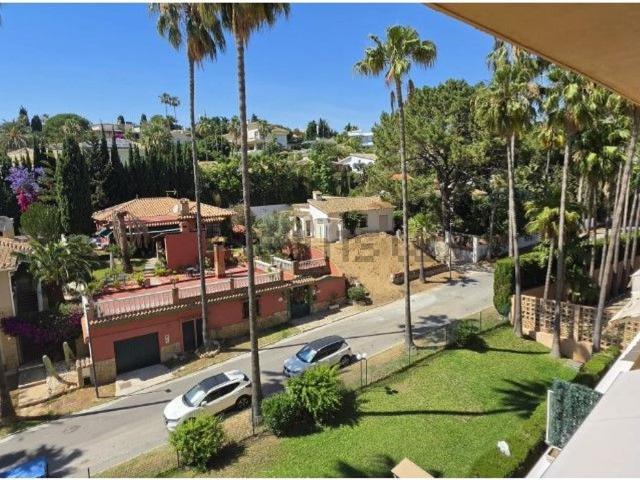 Dúplex en venta en Artola, Costa del Sol Occidental