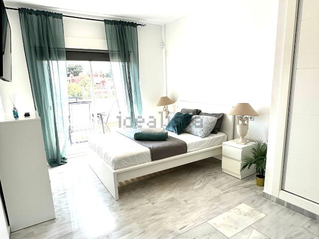 Ático en alquiler en Artola, Costa del Sol Occidental