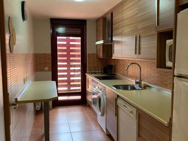Piso en venta en Infanta Isabel, Cáceres