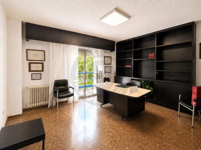 Piso en venta en Cánovas, Cáceres