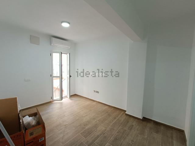 Piso en alquiler en Llopis Ivorra, Cáceres
