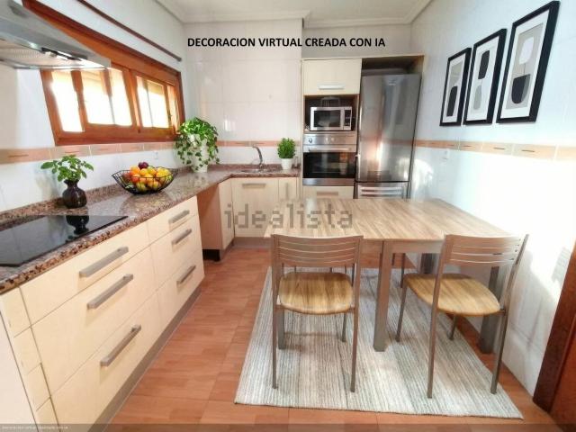 Piso en venta en Hernán Cortés, Cáceres
