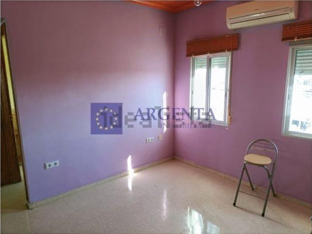 Piso en venta en La Abundancia, Cáceres