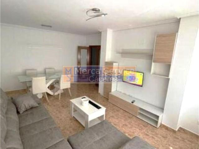 Piso en alquiler en Casas Baratas, Cáceres