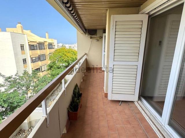 Piso en venta en Cádiz, Puerta Tierra