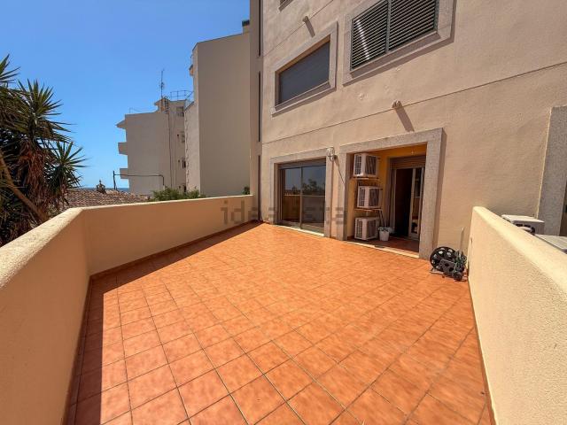 Piso en venta en Cala Bona, Llevant