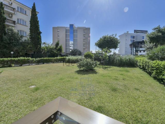 Piso en venta en Cala Bona, Llevant