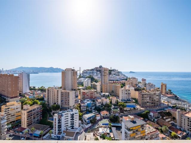 Piso en venta en la Marina Baixa, Valencia
