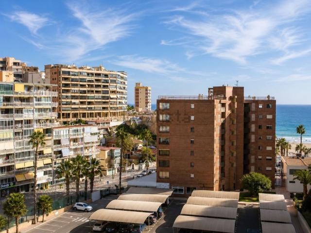 Piso en venta en la Cala de Finestrat, la Marina Baixa