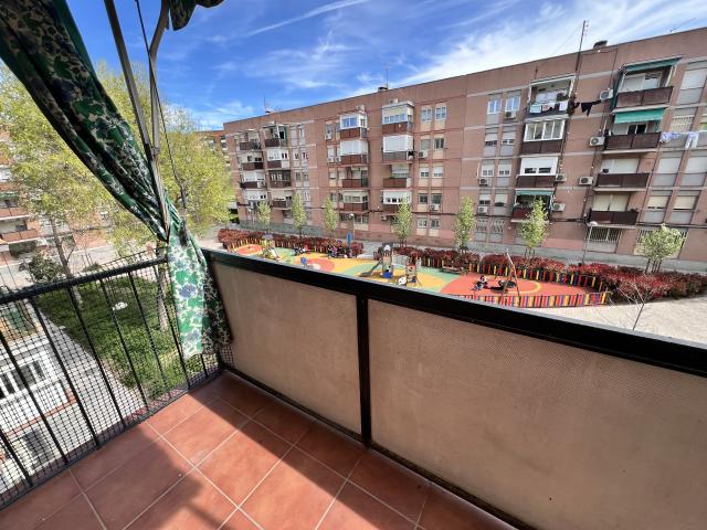 Apartamento en alquiler en Almagro, Madrid