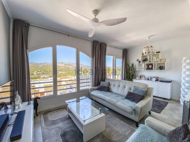 Dúplex en venta en Calpe, Ortembach