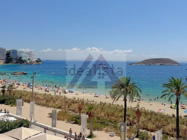 Piso en venta en Cala Vinyes, Calvià