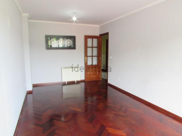 Piso en venta en Cambre, O Valado