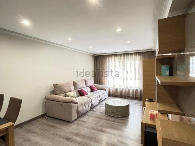 Piso en alquiler en A Sagrada Familia, Vigo