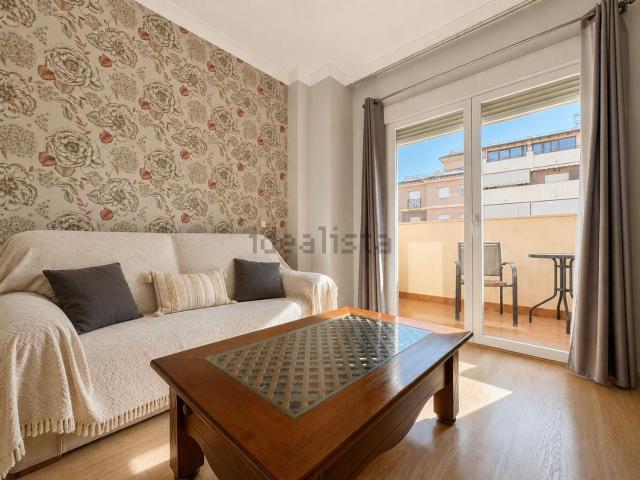 Piso en venta en Real Bajo, La Axarquía
