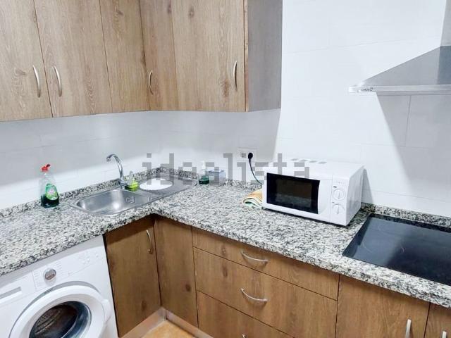 Piso en alquiler en Roquero, Málaga