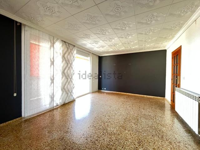 Piso en venta en Sant Julià, Sabadell