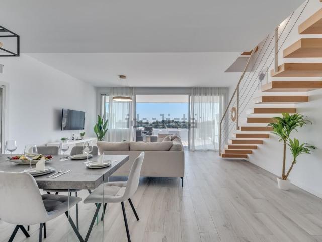 Dúplex en alquiler en Bel-Air, Estepona