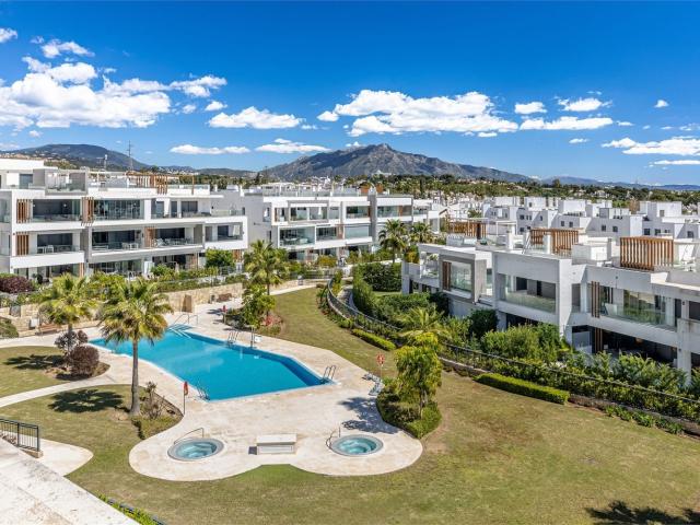 Ático en venta en Estepona, Costalita