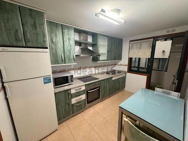 Piso en venta en Coiro, O Morrazo