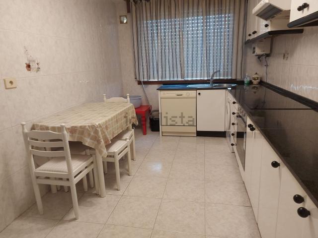 Piso en venta en Coiro, O Morrazo