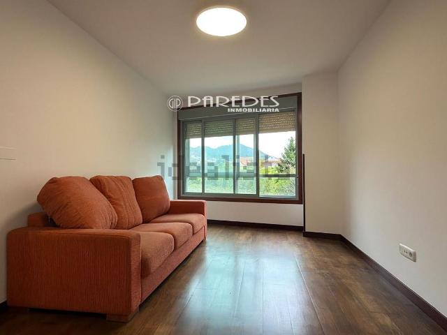 Piso en venta en Darbo, O Morrazo