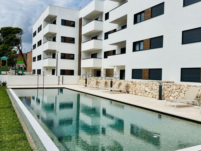 Piso en venta en Cala Agulla, Llevant