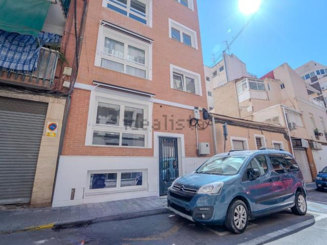 Dúplex en venta en Carolinas Altas, l'Alacantí