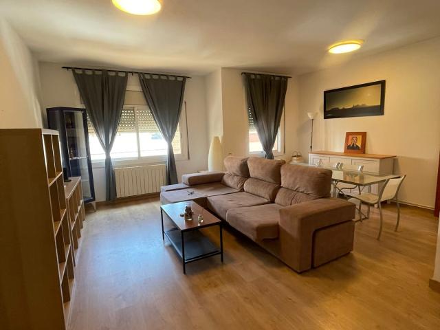Apartamento en alquiler en Muntanyeta, Castelldefels