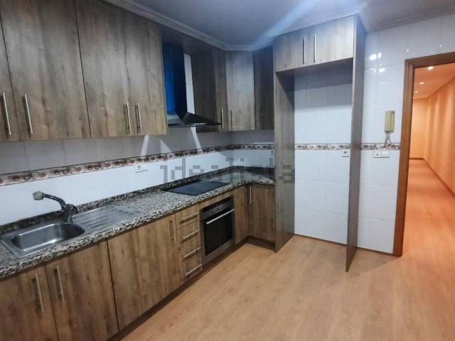 Piso en venta en Carrús Oest, el Baix Vinalopó