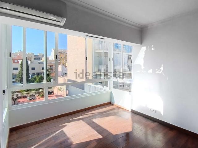 Piso en venta en Cas Capiscol, Palma