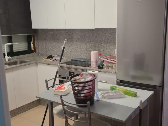 Piso en alquiler en Lavadores, Vigo