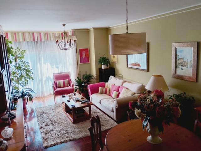 Piso en venta en Lavadores, Vigo
