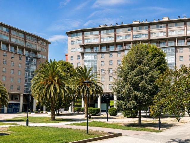 Piso en venta en Lavadores, Vigo
