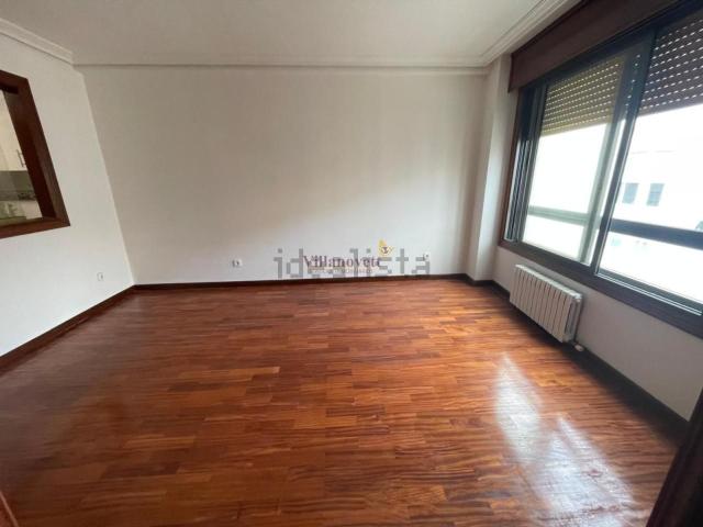 Piso en alquiler en Lavadores, Vigo