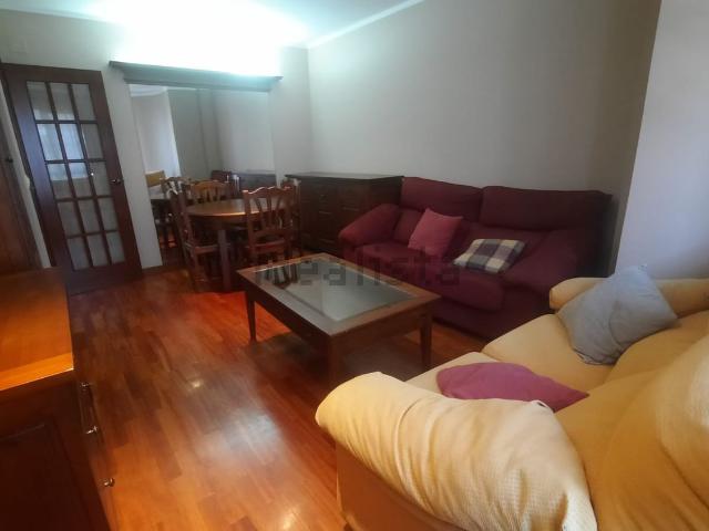 Piso en alquiler en O Calvario, Vigo
