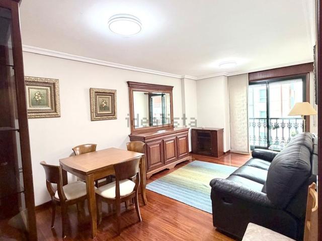 Piso en alquiler en Lavadores, Vigo