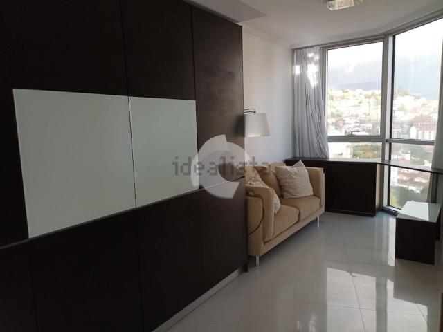 Piso en venta en Lavadores, Vigo
