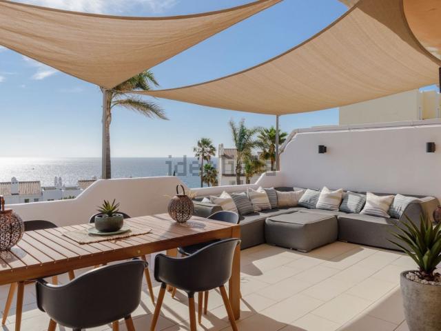 Piso en alquiler en La Perla de Bahía, Costa del Sol Occidental