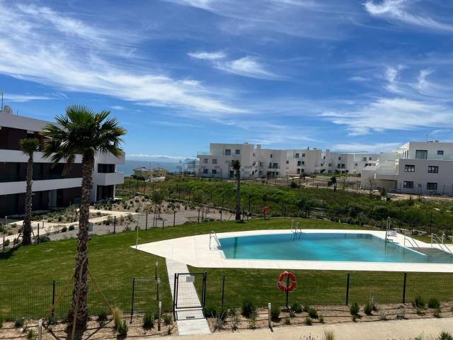 Piso en alquiler en La Perla de Bahía, Costa del Sol Occidental