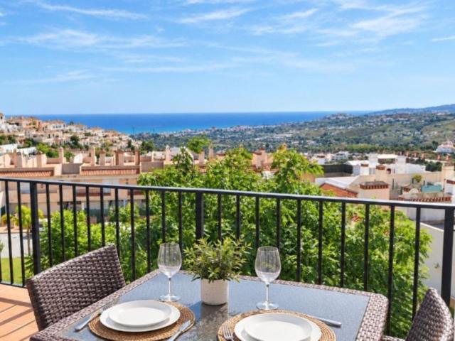 Dúplex en venta en Casares, Málaga