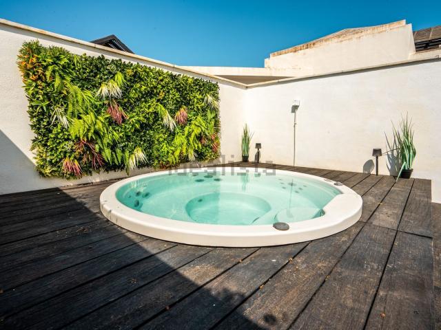 Ático en alquiler en La Perla de Bahía, Costa del Sol Occidental