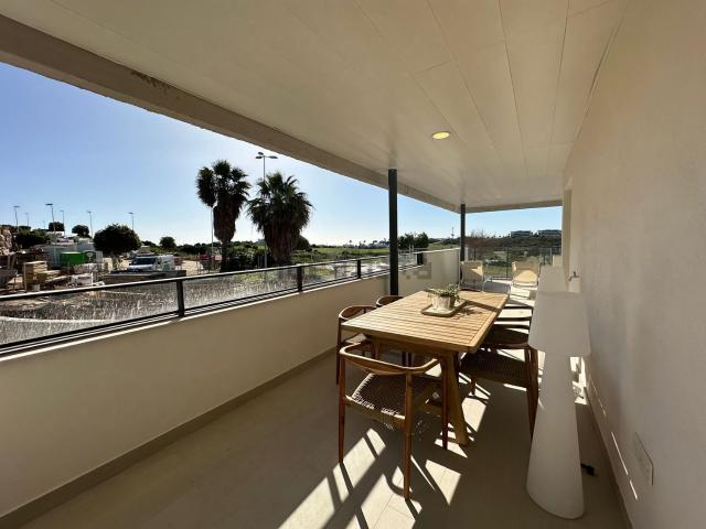 Ático en venta en La Perla de Bahía, Costa del Sol Occidental
